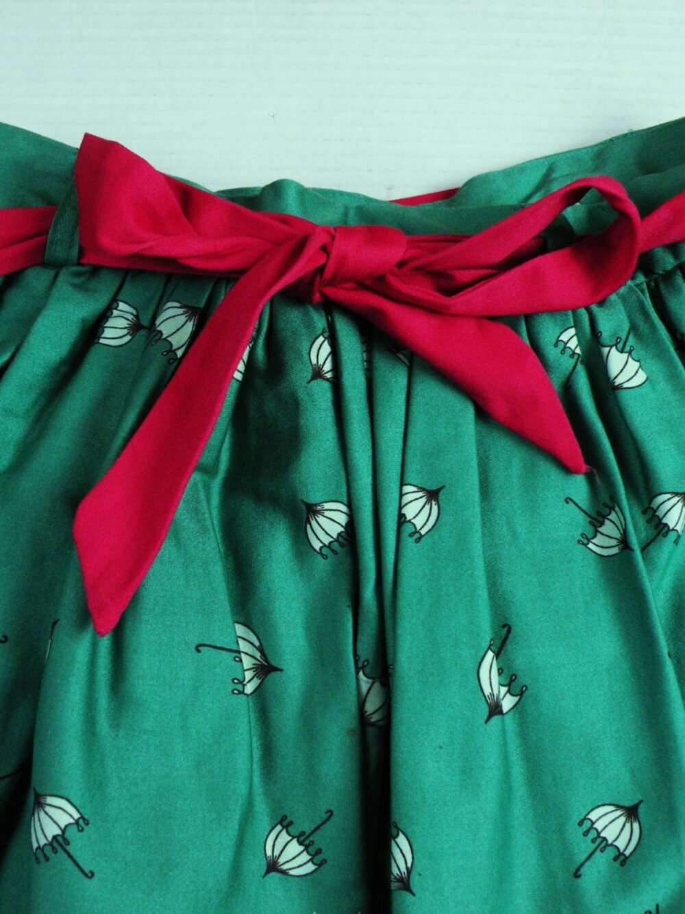 Lindy Bop Casey Circus Print Full Circle Swing Pleated Skirt 6 - Picture 5 of 7